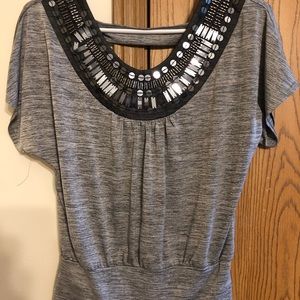 Lightly used Grey and black top.